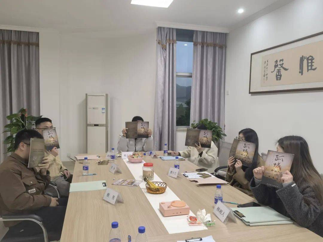 场“剧本杀”交友活动让小伙伴直呼“上头”！澳门新葡京app工会鹊桥“谜”之相遇！这(图3)