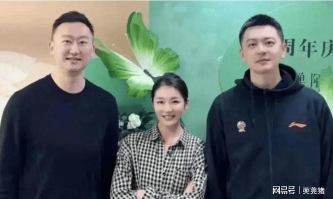 升级青岛队主帅私生活引关注。澳门新葡京入